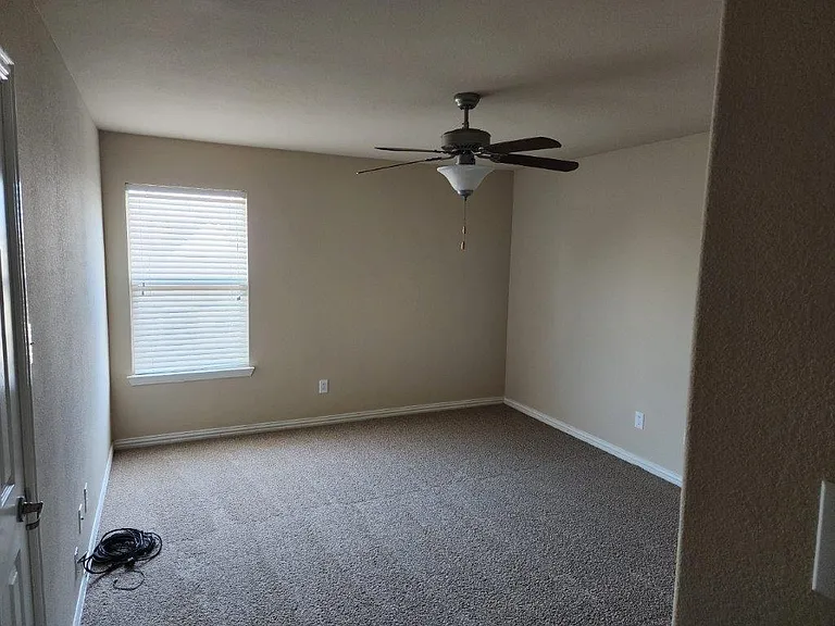 14028 Zippo Way — Photo 2