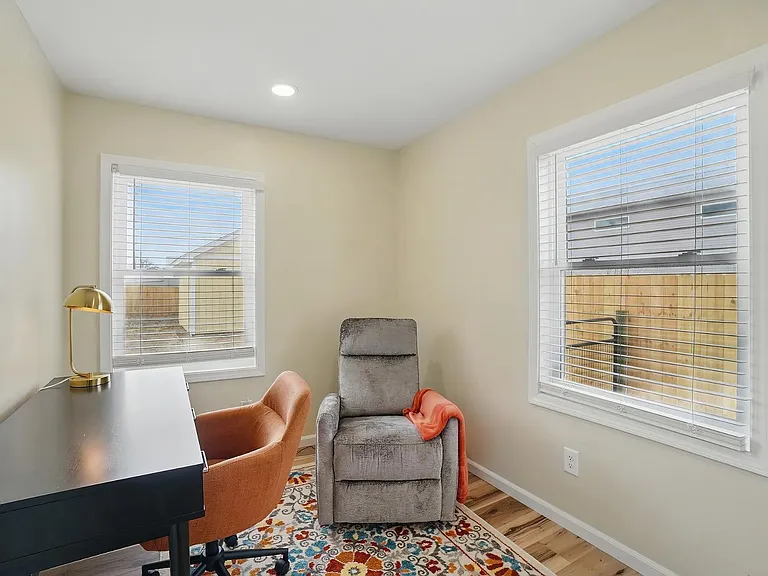 5421 Alger Dr — Photo 25