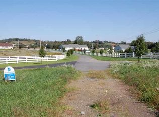 1818 Pine Rd, Newville, PA 17241