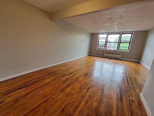 1st image of 405 E 16th St APT 3E
