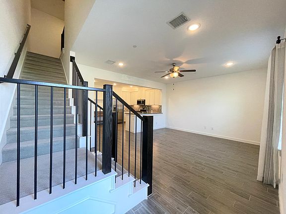 4th image of 3958 Sukay Dr
