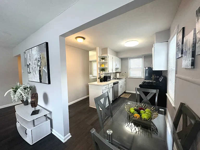 23220 Gay St — Photo 3