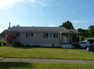 3402 Ridgeway Rd, Harrisburg, PA 17109