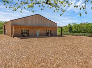 2744 Robinson Rd, Starkville, MS 39759
