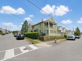 1830-1832 Washburn St, Scranton, PA 18504