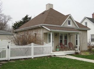 153 N Oak St, Herscher, IL 60941