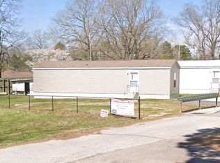 1505 Calvin Private Dr #34, Athens, AL 35611