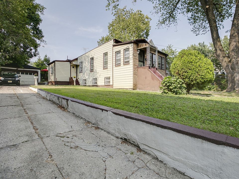 19 Crosby Ave, Brooklyn, NY 11207 Zillow