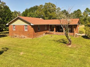 17 Spinks Dr, Tifton, GA 31794