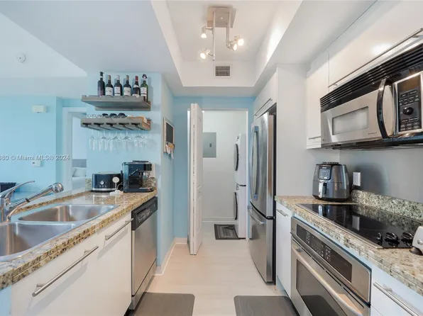110 Washington Ave APT 2311, Miami Beach, FL 33139