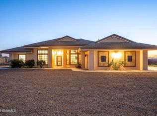 3220 Sundown Rd, Las Cruces, NM 88011