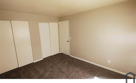 3rd image of 170 Richardson Pl #4