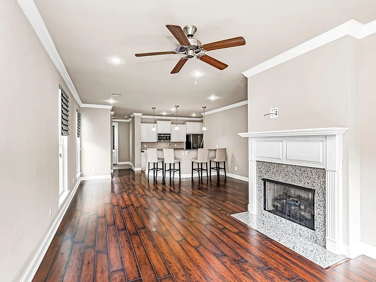 18177 Pinehurst Dr — Photo 4