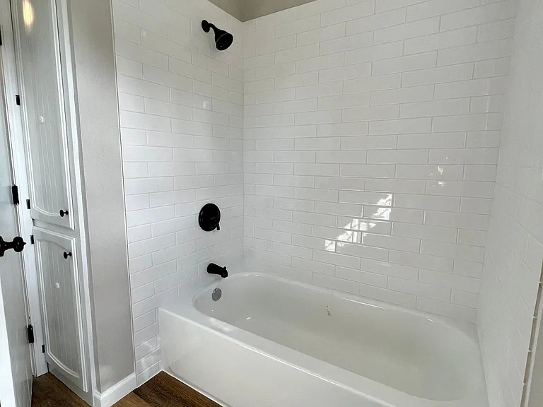 2575 NW Fairlawn St — Photo 22