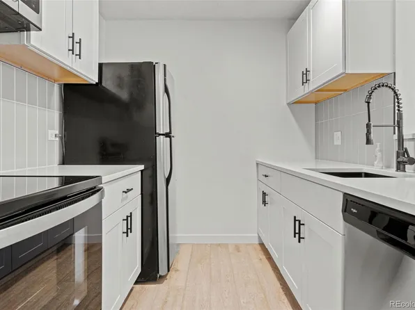 2231 S Vaughn Way #104B, Aurora, CO 80014