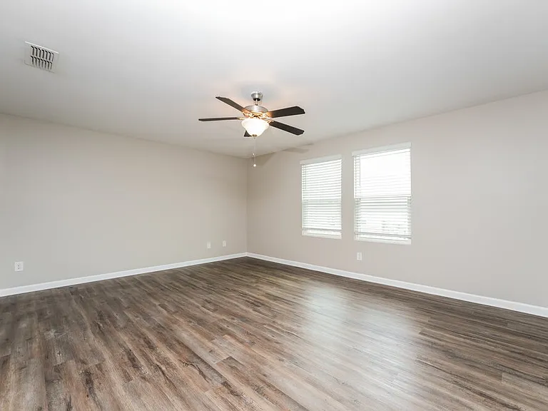 3740 Newbury Place Dr — Photo 10
