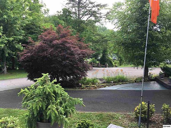 3rd image of 4229 E Parkway Lot 159
