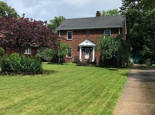 1183 Dover Center Rd, Westlake, OH 44145