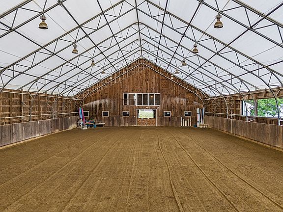 4th image of 40-40A Pine Hill Road