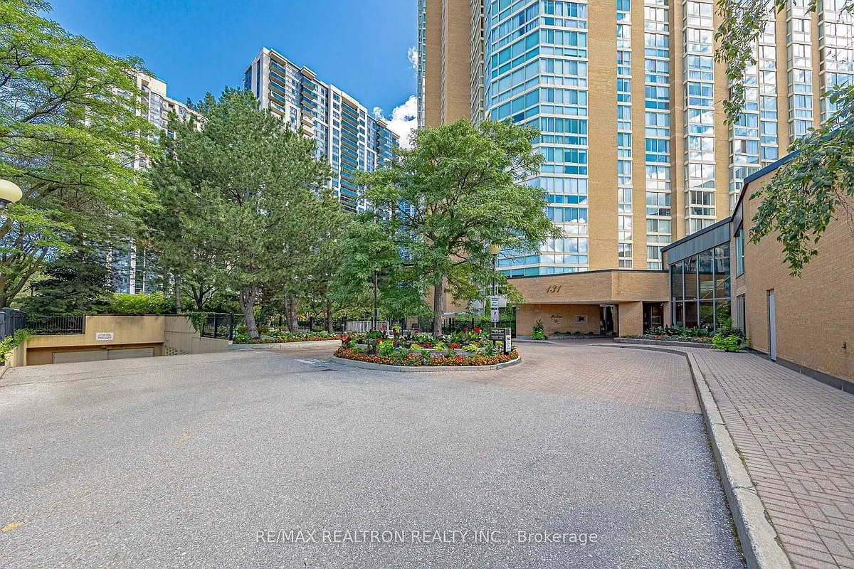 Building Photo - 131 Beecroft Rd #1809