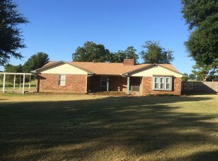 7971 Plainview Rd, Krum, TX 76249