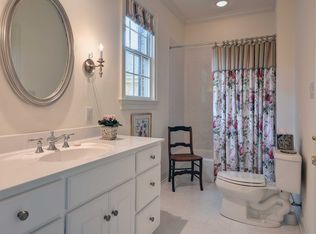 2813 Bennetts Pond Rd, Williamsburg, VA 23185