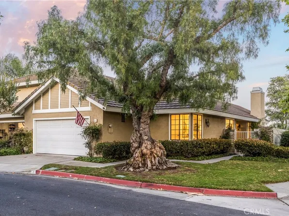 2 Rushingwind #6, Irvine, CA 92614