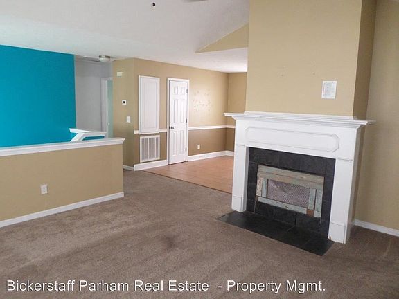 5th image of 2908 Dotti Dr