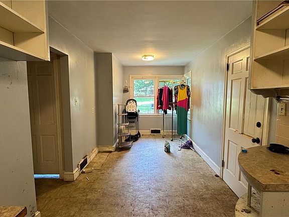 5th image of 3400 Renon Rd