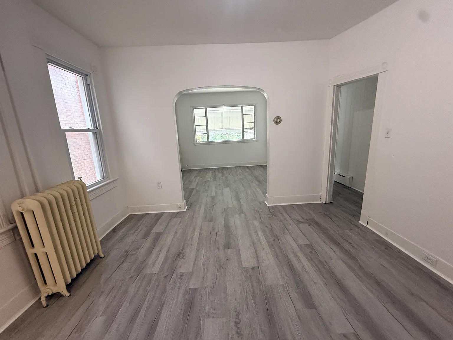 3 bed, $1,425 — Photo 4