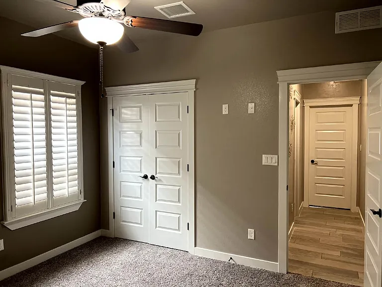14231 Richard Wiles Ave — Photo 8
