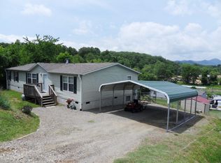 29 Short St, Candler, NC 28715