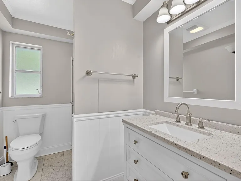 1627 Canal Ct — Photo 19