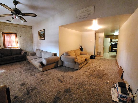 4th image of 419 W Kansas St