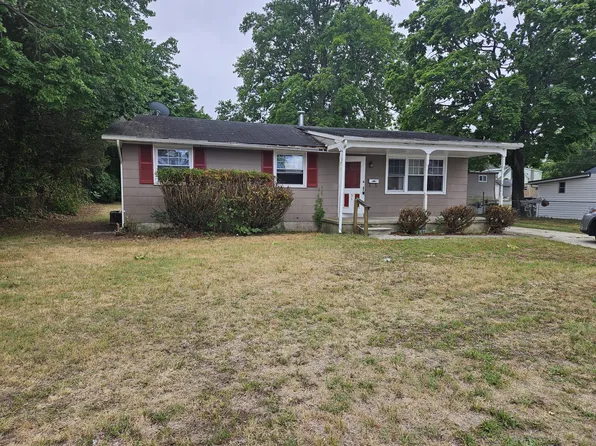 31 E Colorado Ave, Absecon, NJ 08201