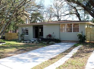 209 Redwood Ave, Temple Terrace, FL 33617