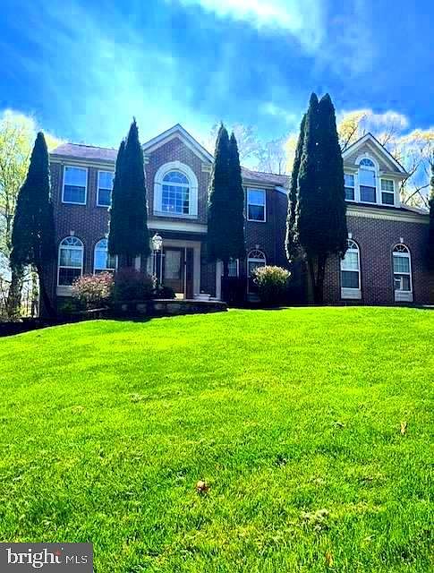 1st image of 5113 Robins Perch Ln