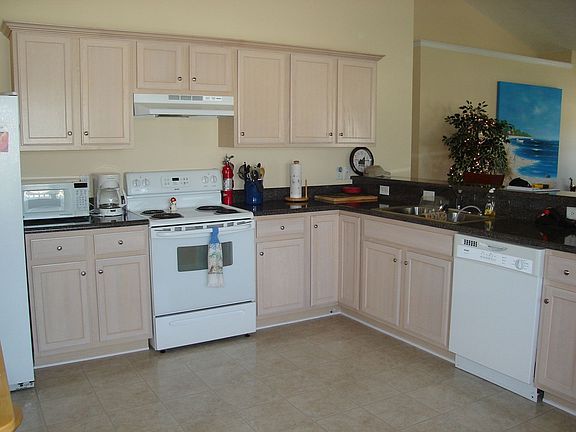 3rd image of 744 Ocracoke Dr