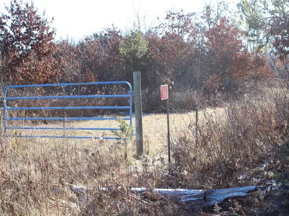 5739 Dake Road, Siren, WI 54872