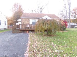 3946 Risher Rd, Youngstown, OH 44511