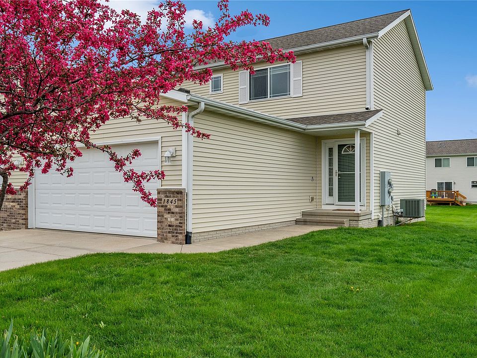 1st image of 1845 Hunters Creek Way