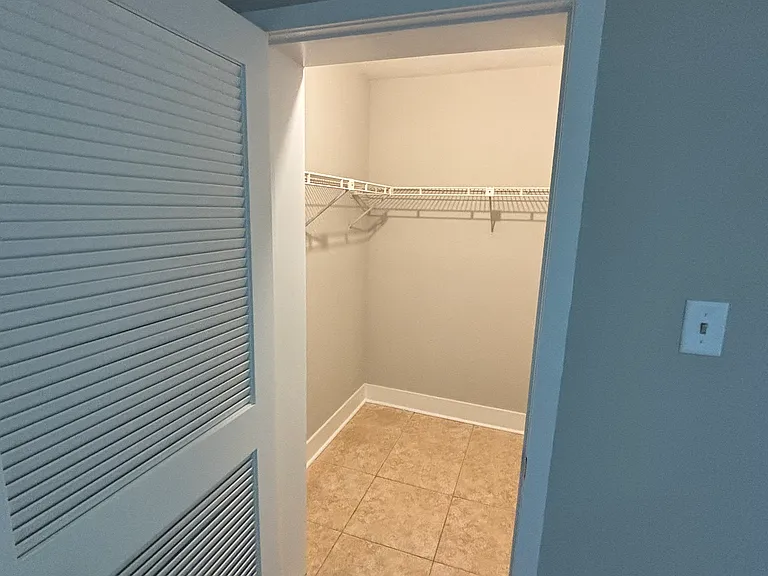 4956 Harbor Villa Ln #105 — Photo 8