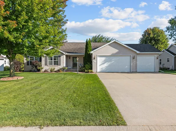 W5862 Geranium Dr, Appleton, WI 54915