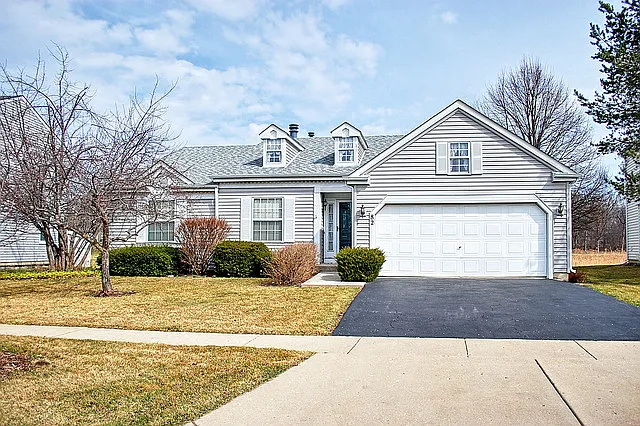82 Jefferson Ln photo 1