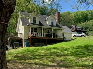 261 Northfield Rd, Princeton, WV 24739