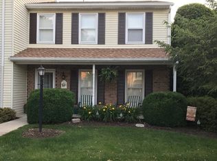 811 Allenview Dr, Mechanicsburg, PA 17055