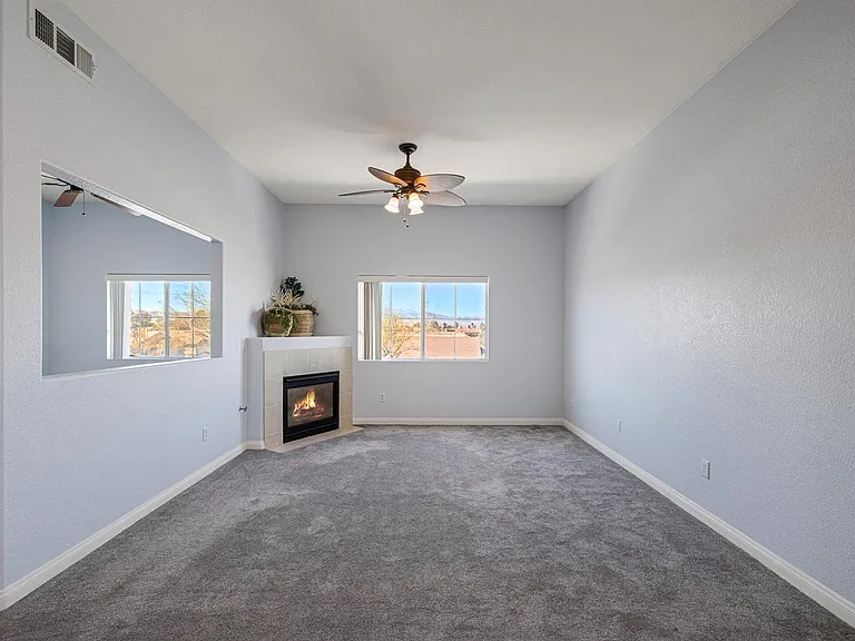 10245 S Maryland Pkwy #225 — Photo 13