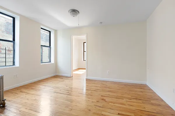 Rented by Bohemia Realty Group | media 4