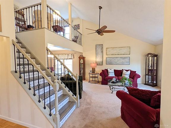 4th image of 1301 Lord Fitzwalter Dr