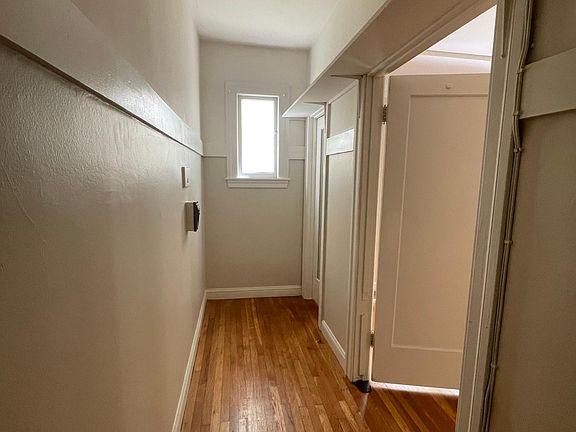 5th image of 350 Noe St APT 1